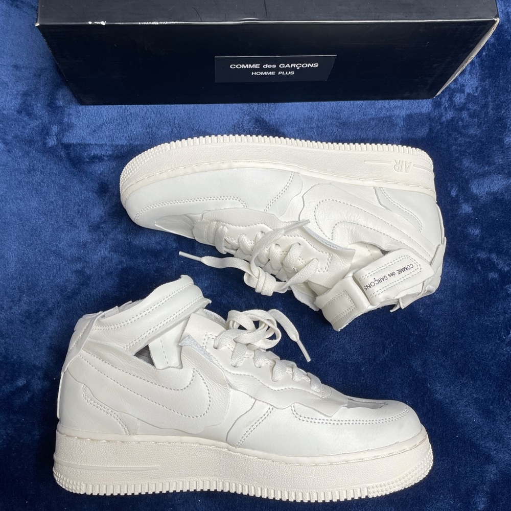 Nike x Comme des Garçons AF1 Mid Off White W 8 M 6.5
Nike x CDG Air Force One